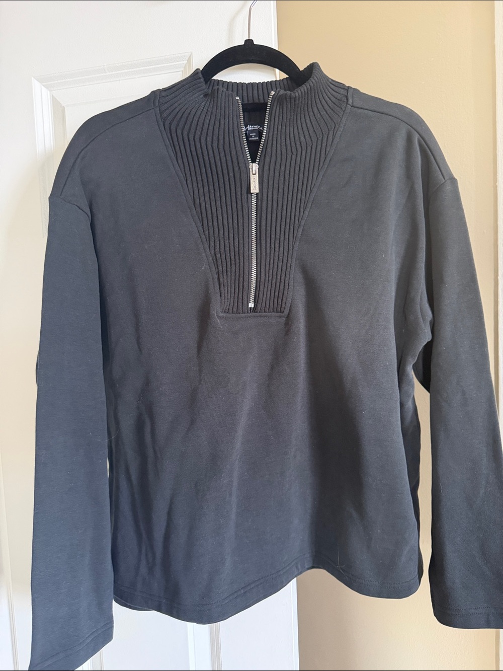 Splendid Quarter-Zip Ribbed Collar Sweatshirt